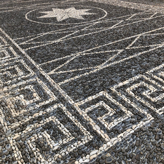 Risseu - The Art of Pebble Paving in Liguria: Where Beauty and Tradition Meet